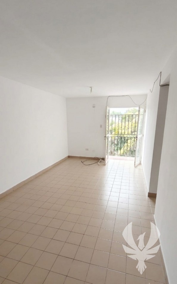 EN VENTA DEPARTAMENTO CON COCHERA CERRADA - BARRIO DON EMILIO, SALTA 
