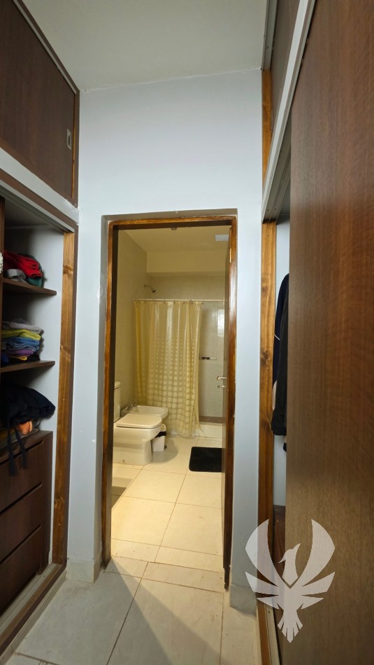CASA DE 2 DORMITORIOS EN VENTA EN ESTACION ALVARADO | MASTER SUITE, QUINCHO Y PISCINA