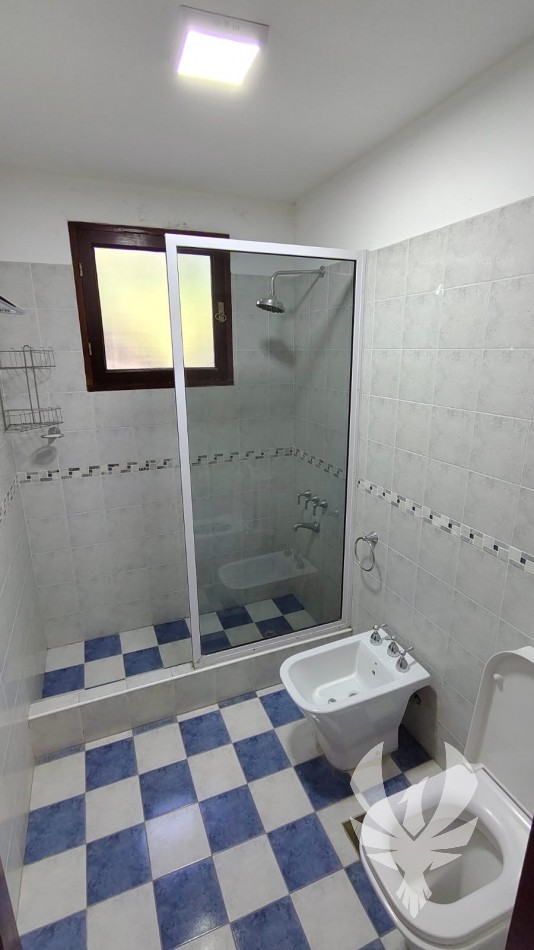 CASA EN VENTA O ALQUILER EN CLUB DE CAMPO SANTA APOLONIA - APTA CREDITO