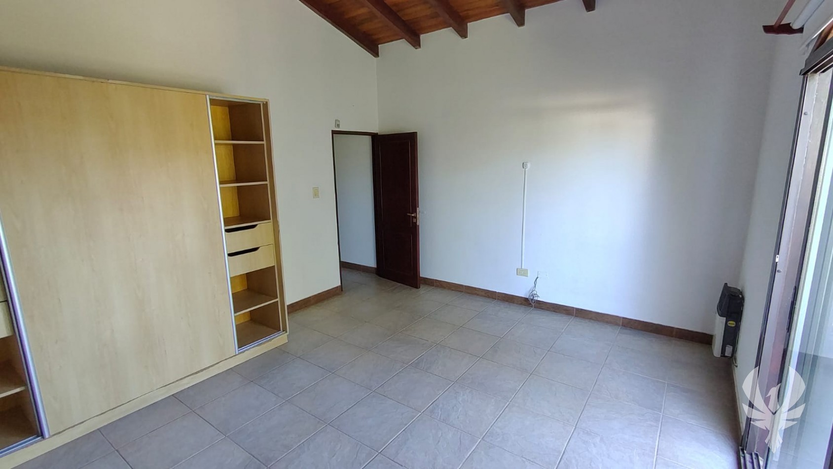 CASA EN VENTA O ALQUILER EN CLUB DE CAMPO SANTA APOLONIA - APTA CREDITO