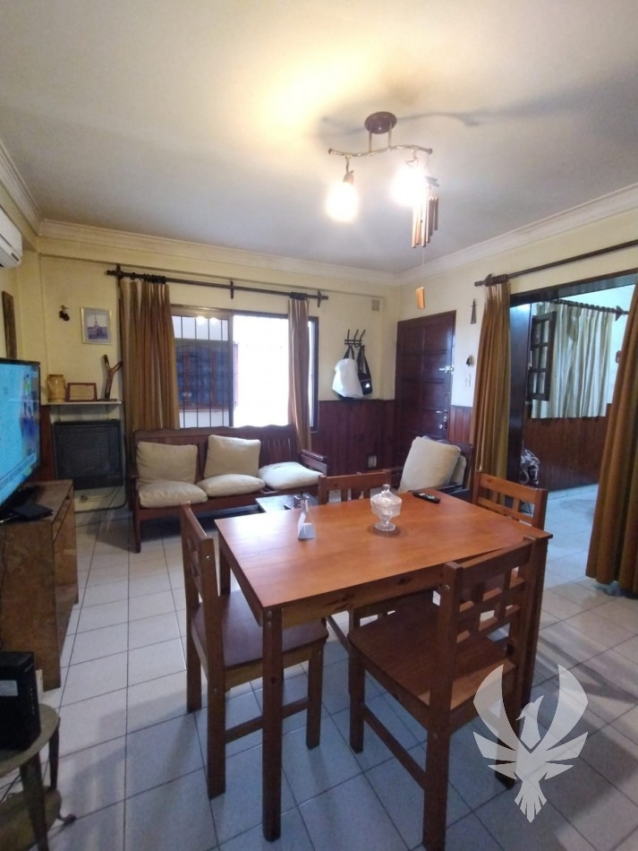 DEPATAMENTO EN VENTA - 2 DORMITORIOS + COCHERA