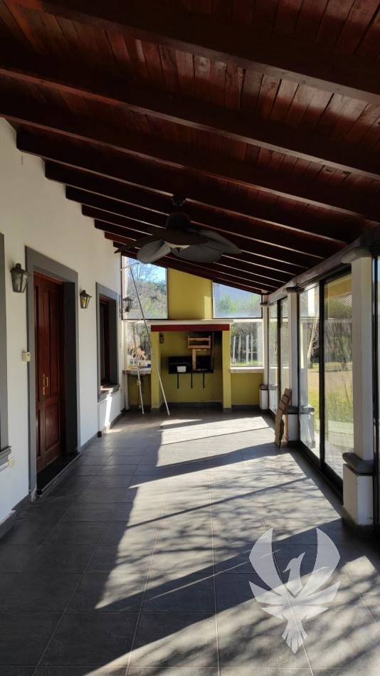 CASA EN VENTA O ALQUILER EN CLUB DE CAMPO SANTA APOLONIA - APTA CREDITO