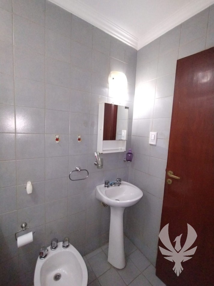 DEPATAMENTO EN VENTA - 2 DORMITORIOS + COCHERA