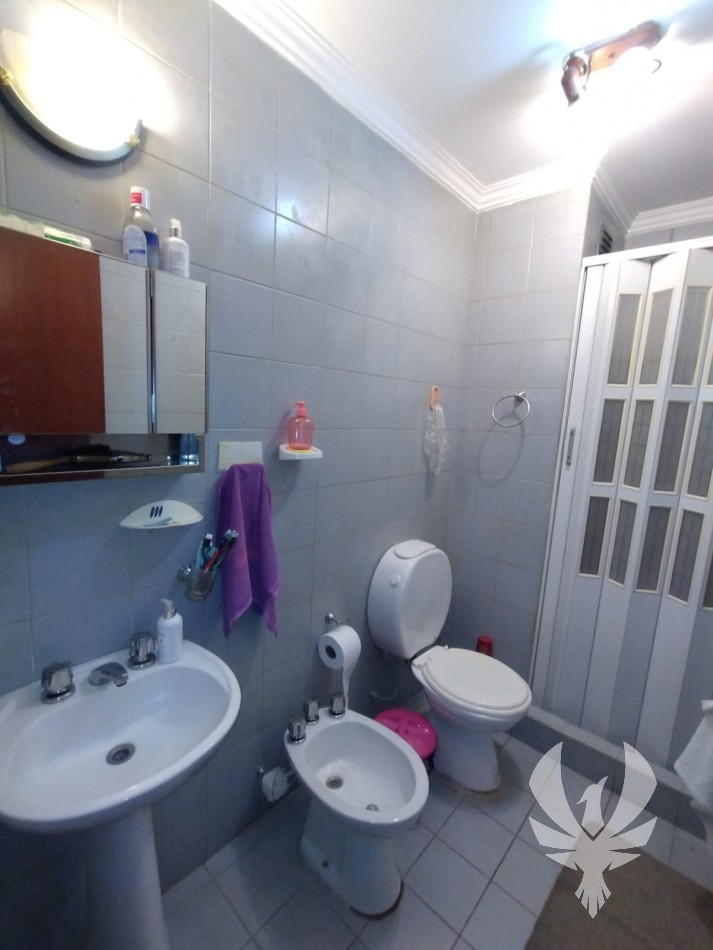 DEPATAMENTO EN VENTA - 2 DORMITORIOS + COCHERA