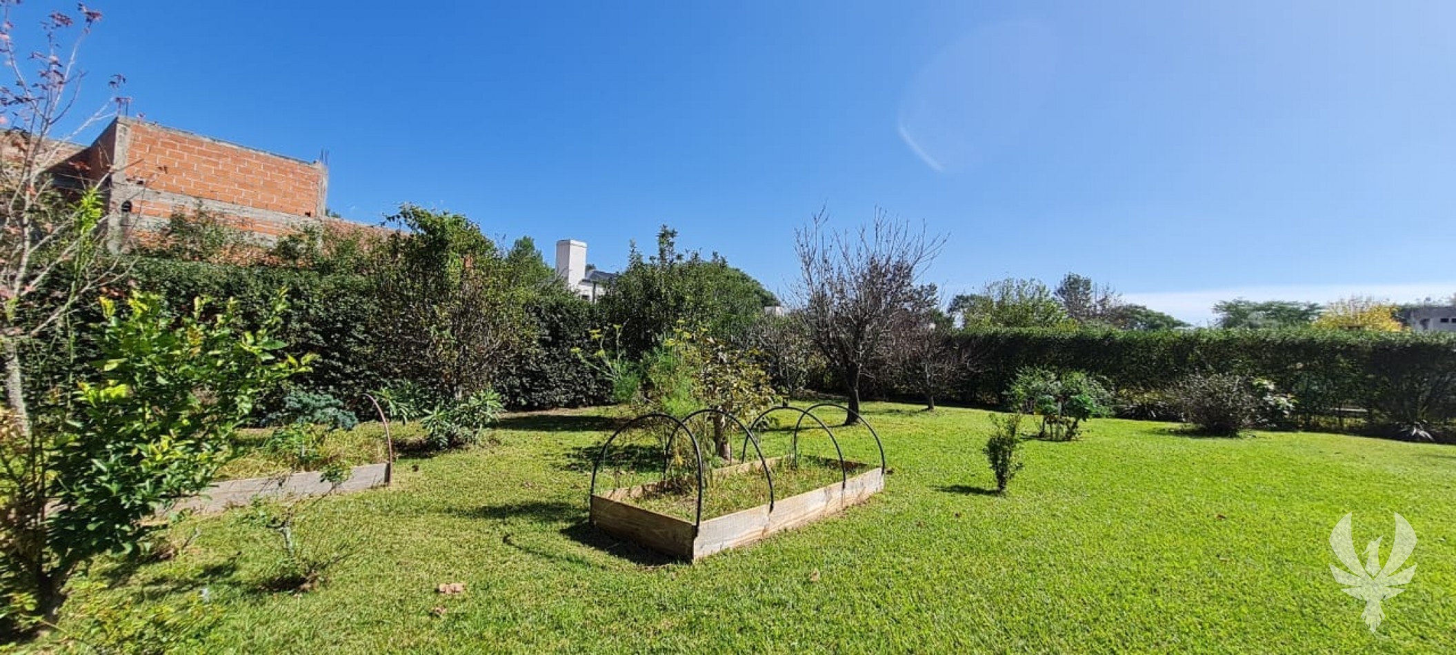 CASA EN VENTA O ALQUILER EN CLUB DE CAMPO SANTA APOLONIA - APTA CREDITO