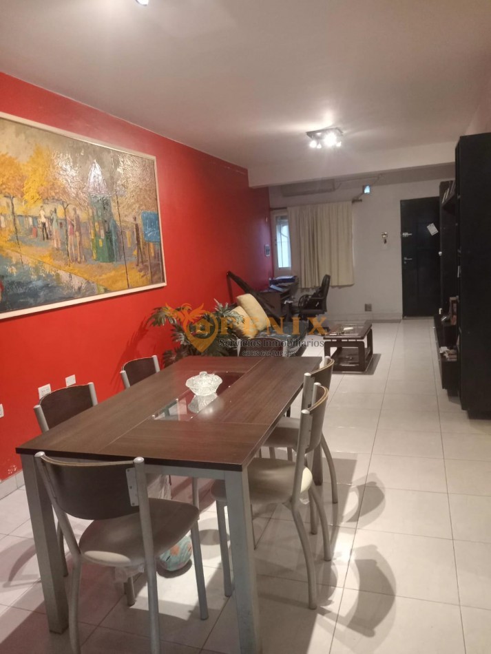 CASA EN VENTA - ESTACION ALVARADO