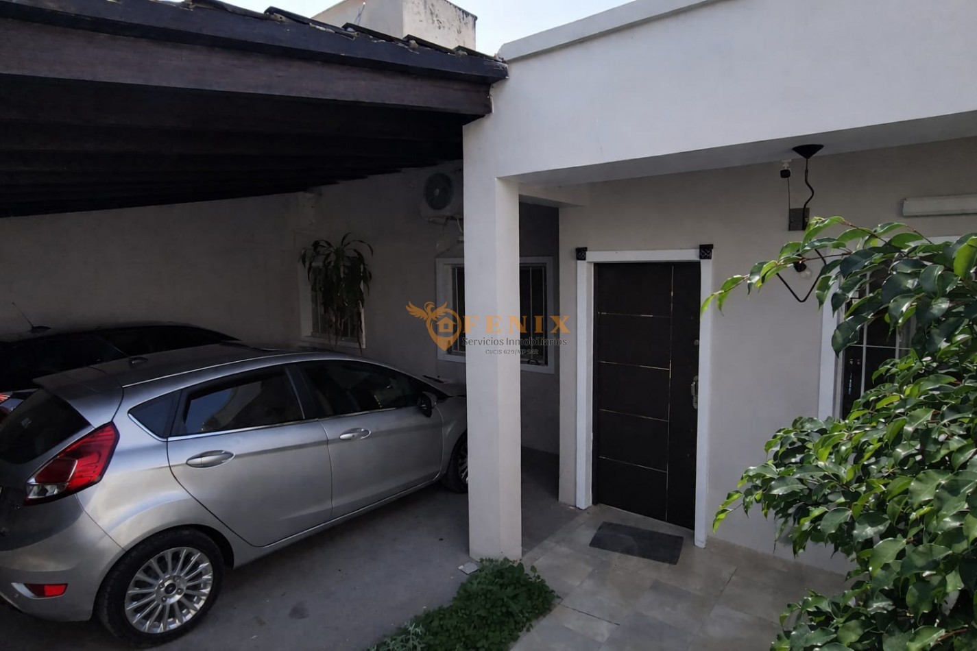 CASA EN VENTA - ESTACION ALVARADO