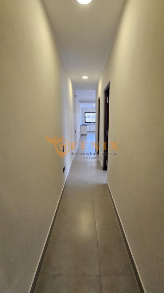 CASA EN VENTA VIA AURELIA